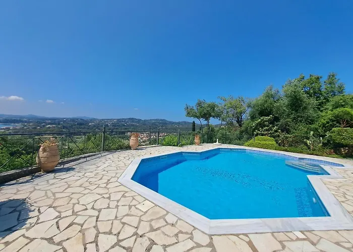 Galini With Private Pool & Incredible Views, Ipsos