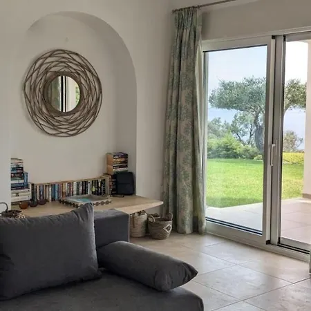 Galini With Private Pool & Incredible Views, Ipsos