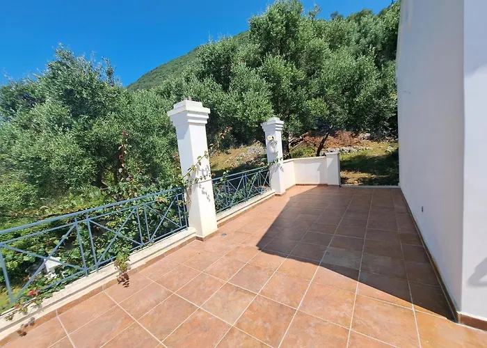 Galini With Private Pool&incredible Views, Ipsos Villa *