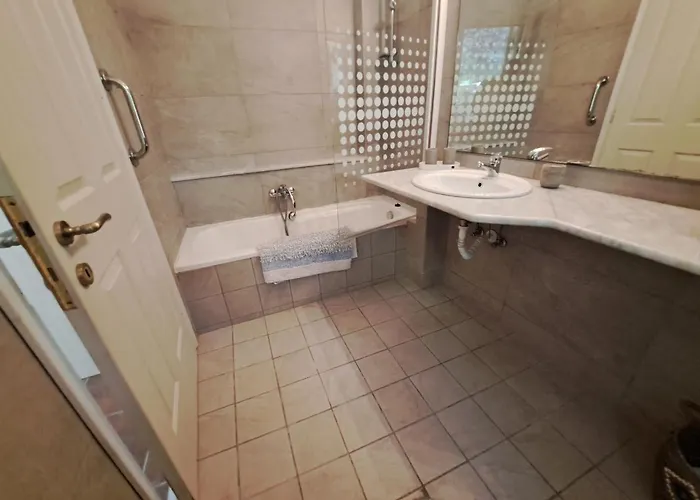Galini With Private Pool&incredible Views, Ipsos Villa